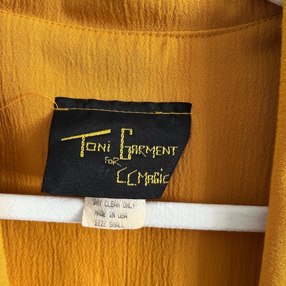 Vintage 1980's Toni Garment for CC Magic Gold/Yellow Oversized Blazer (size S) - Picture 4 of 8